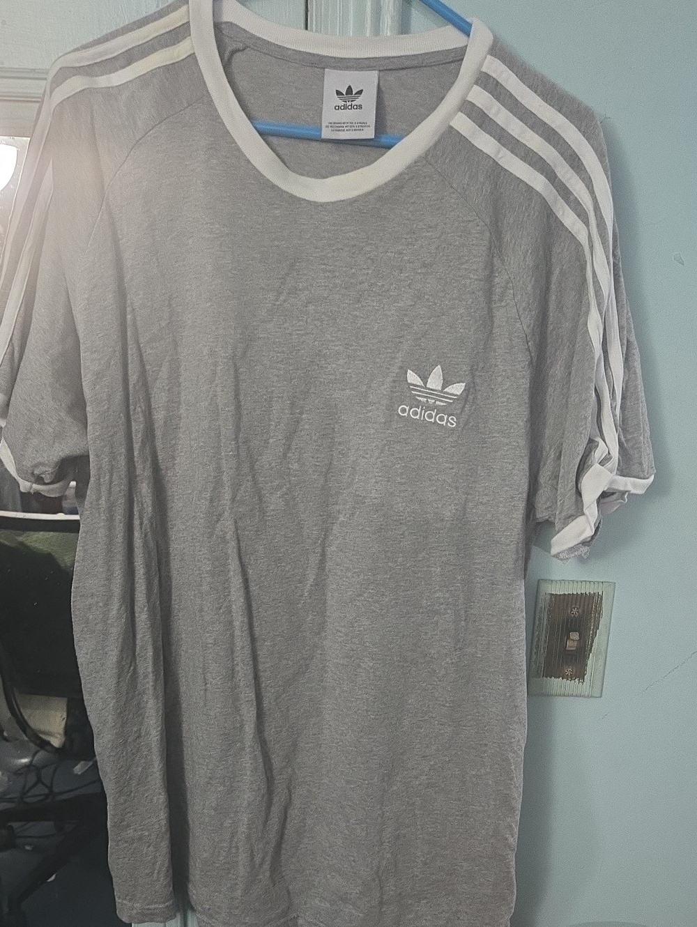 adidas Men's Gray Tee with White Trefoil and Shoulder Stripes